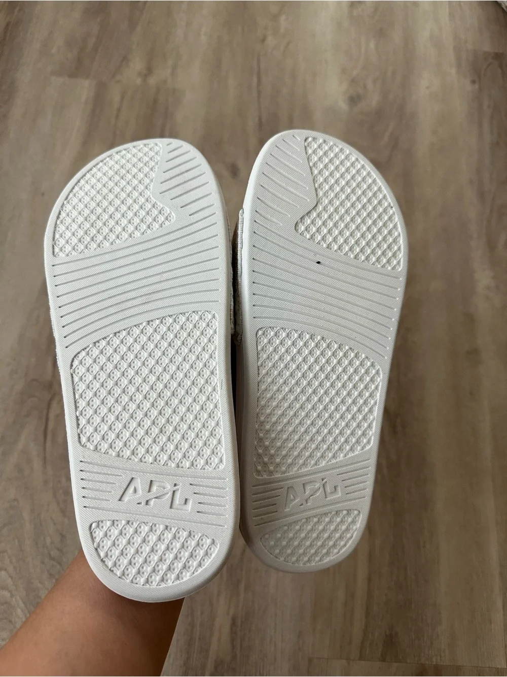 APL Men’s Slide Sandals (US 7, EUR 39)